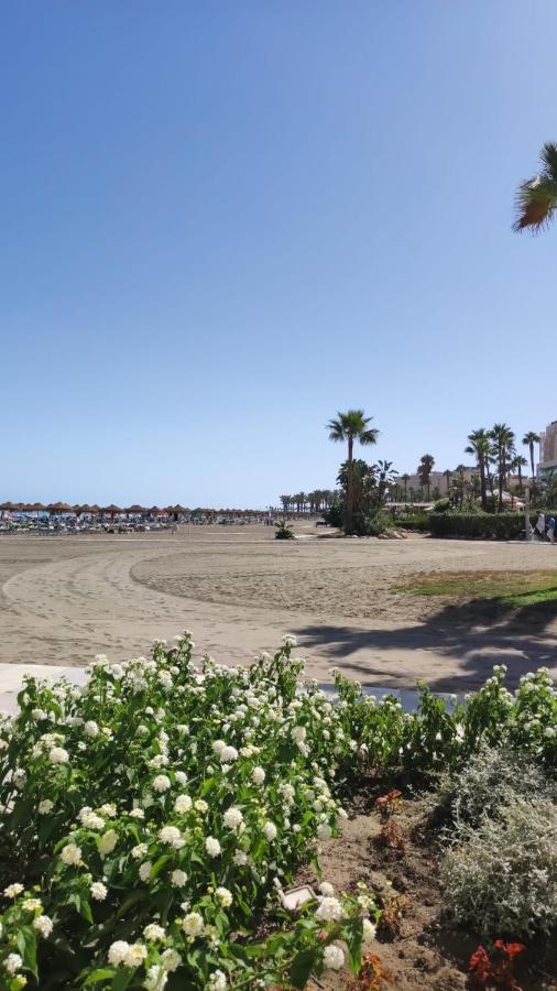טורמולינוס Carlos Beach Ground Floor Apartment & Parking מראה חיצוני תמונה